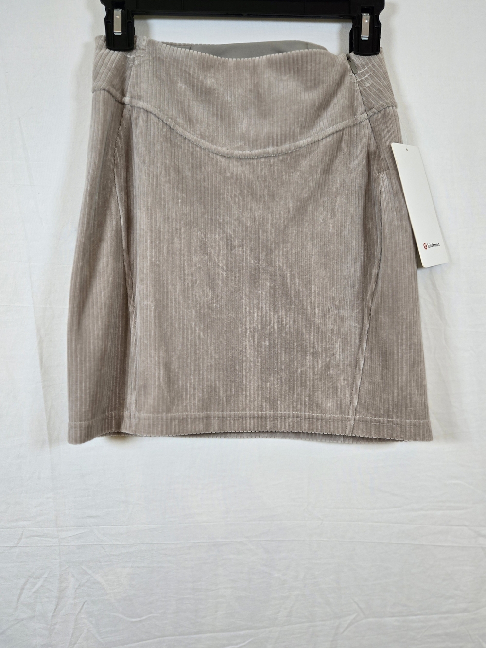 Lululemon Women's Beige Soft Corduroy Skirt